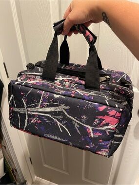 Bulldog Cases Deluxe Muddy Girl Range Bag with Strap, Camo/Black